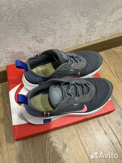Кроссовки nike