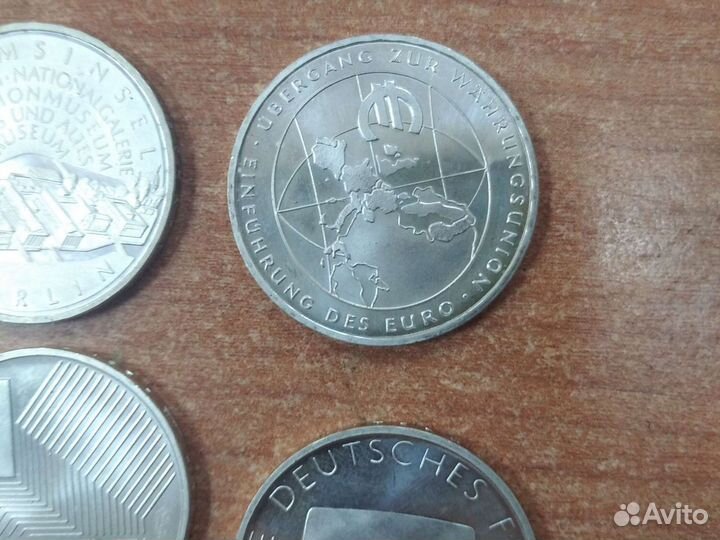 Серебро,монеты