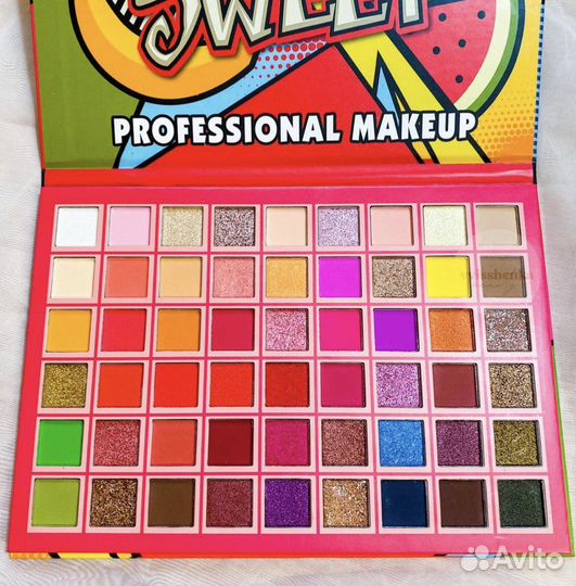 Большая палетка теней 54 оттенка