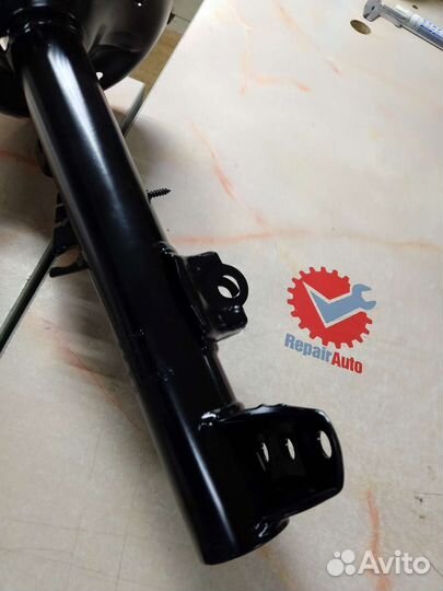Амортизатор передний е36 m52