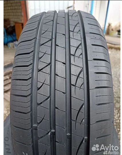 Fortune FSR702 235/45 R18 98Y