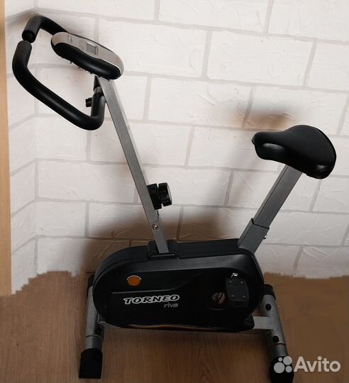 Велотренажер Torneo Riva
