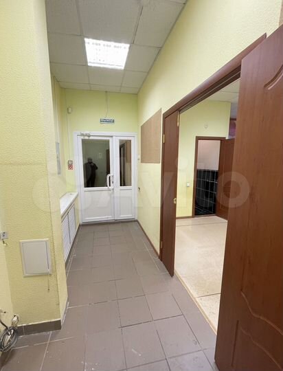 Аренда - Торгово-Офисного Помещения - 106 м²