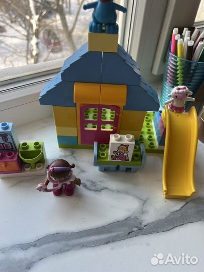 Lego duplo 10606 двор клиники доктора Плюшевой