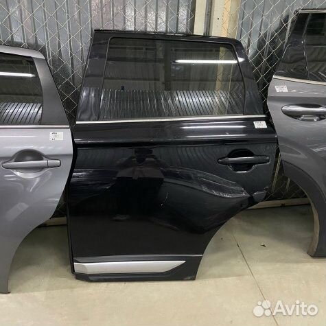 Дверь задняя левая Mitsubishi Outlander 3