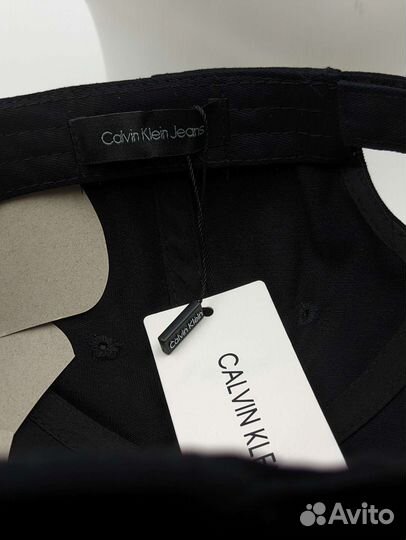 Бейсболка Calvin Klein