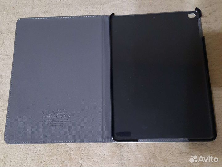 Чехол на iPad 5