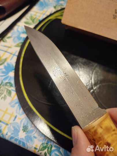 Нож из дамасской стали северная корона