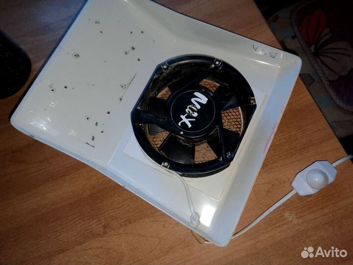 Вентилятор вытяжной