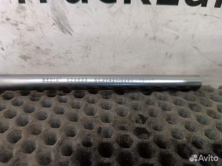 Датчик уровня масла в двигателе Man Tgx