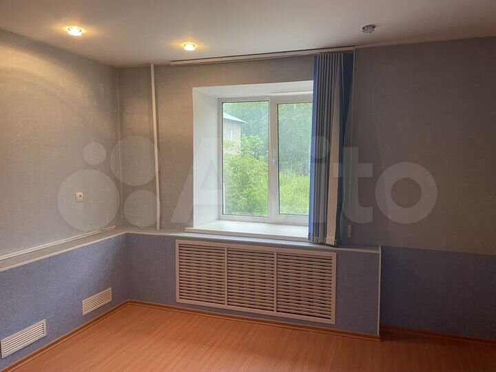 2-к. квартира, 49 м², 1/5 эт.