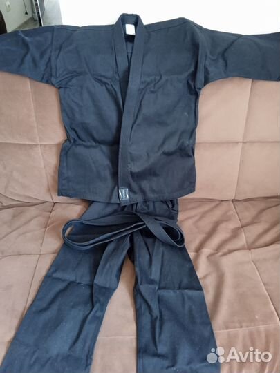 Продаю кимоно