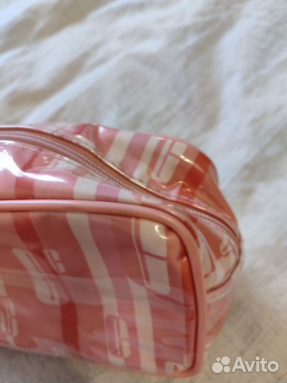 Clinique косметичка