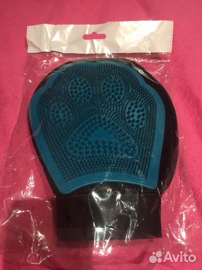 Рукавица для вычёсывания шерсти