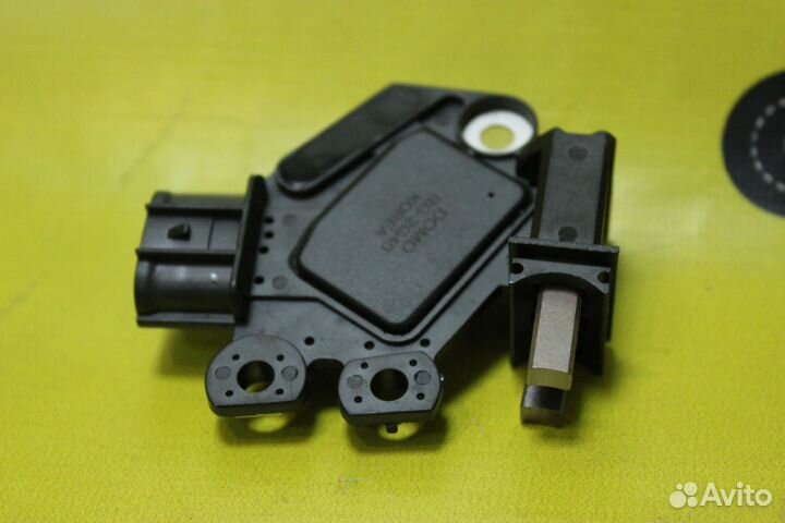 Регулятор напряжения Хендай Солярис