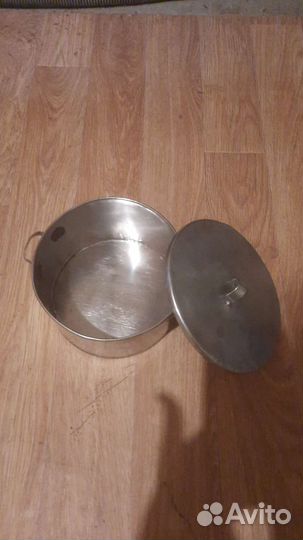 Ведро и кастрюли из нержавейки