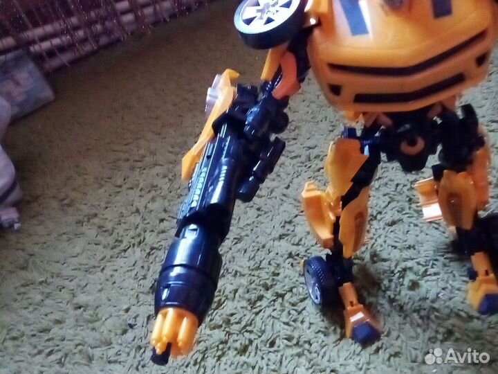 Игрушки тоботы Бамблби