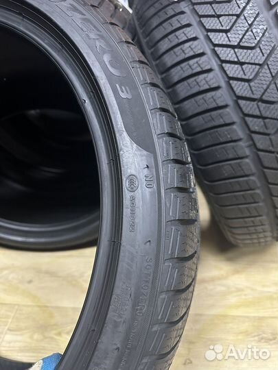 Pirelli Winter Sottozero 3 315/30 R21 и 275/35 R21 105V