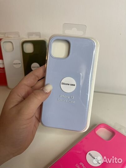 Чехол на iPhone 13