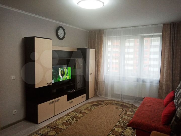 1-к. квартира, 41 м², 8/16 эт.