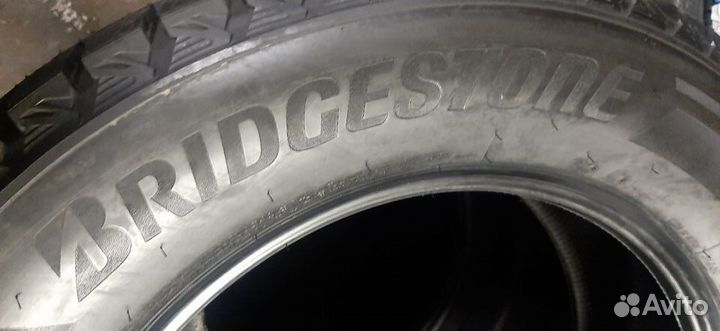 Bridgestone Blizzak DM-V3 275/60 R20 115R