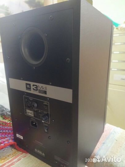 Акустическая система JBL 308pmkii