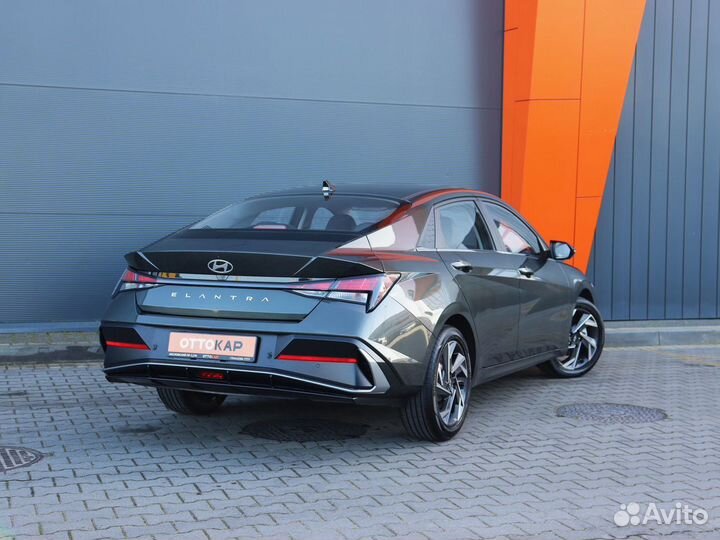 Hyundai Elantra 1.5 CVT, 2023, 78 км