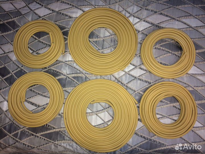 Акустический кабель Van den Hul CS 122: 2х1,4м