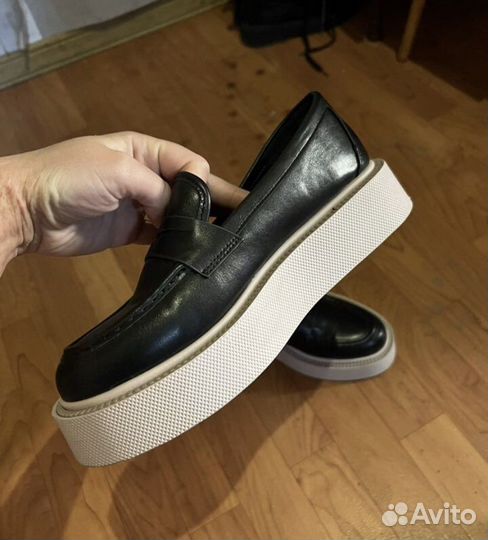 Топсайдеры/Слипоны