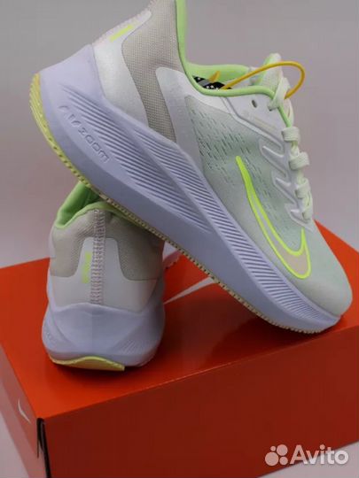 Кроссовки женские nike air zoom