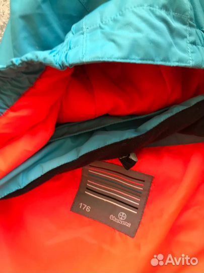 Горнолыжная куртка женская 42-44,S