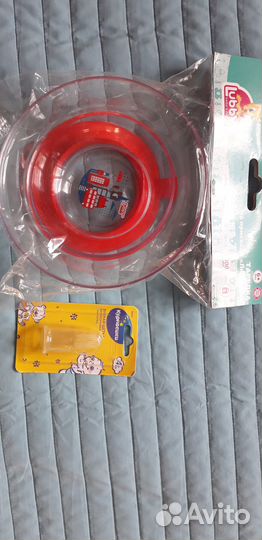 Набор для кормления(тарелка, щеточка, нагрудники)