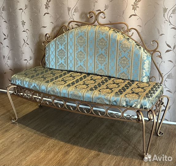 Новый кованый диван ручной работы