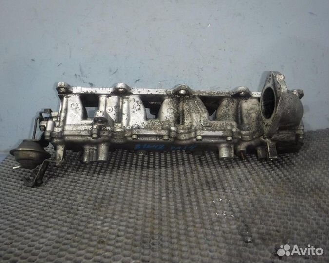 Mitsubishi Pajero 4 Коллектор впускной