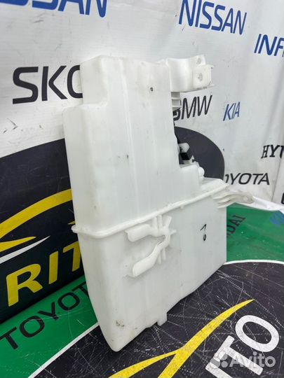 Бачок стеклоомывателя Kia Stinger 1 G6DP 2017-2023