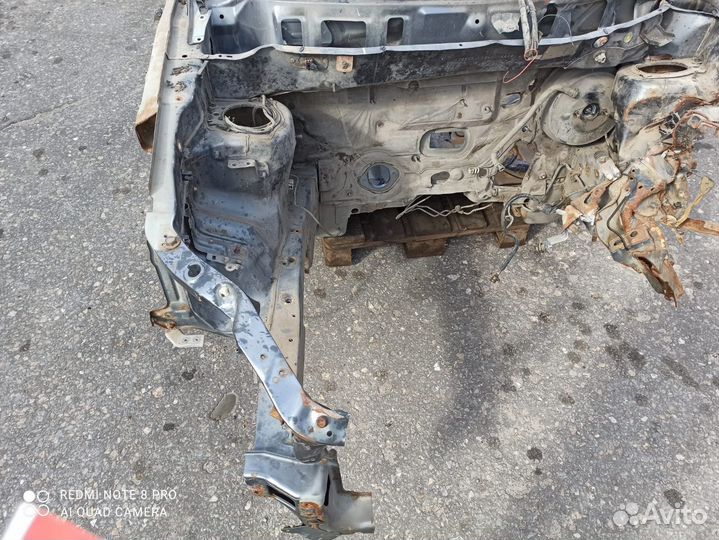 Стойка передняя правая mitsubishi outlander 1