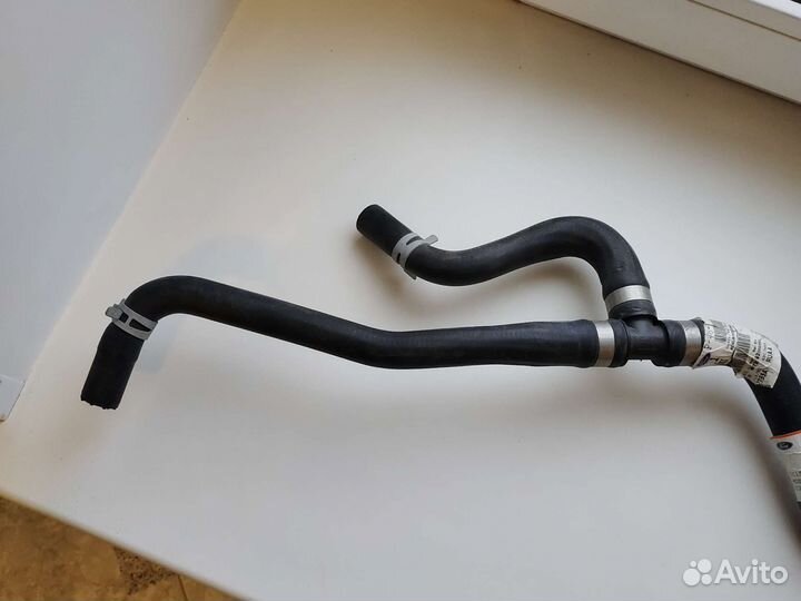 Патрубок системы отопления Ford Transit 2.4 tdci