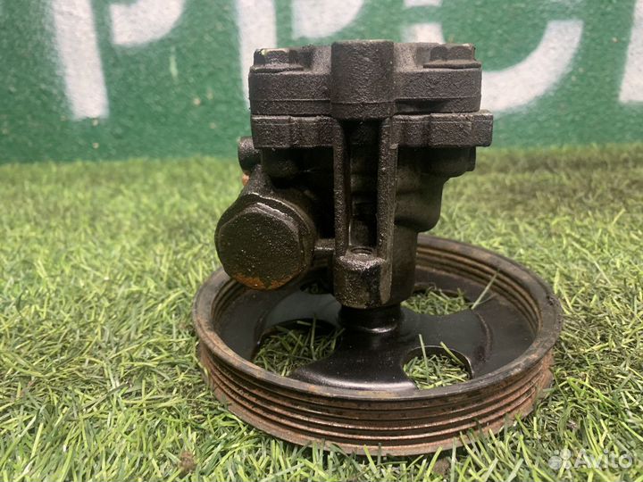 Насос гидроусилителя Mitsubishi