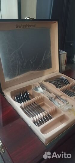Набор столовой посуды Swiss Home не полный