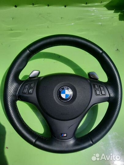М руль с лепестками бмв Е92 (Япония)