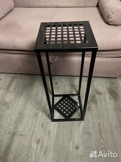 Тумба для цветов