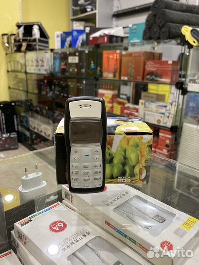 Телефон nokia 1100