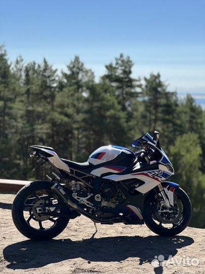 BMW S1000RR M