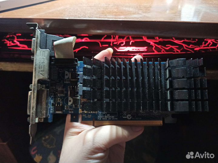 Видеокарта asus en210