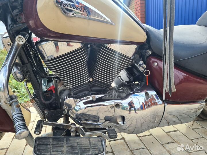 Suzuki Intruder 1500 LC