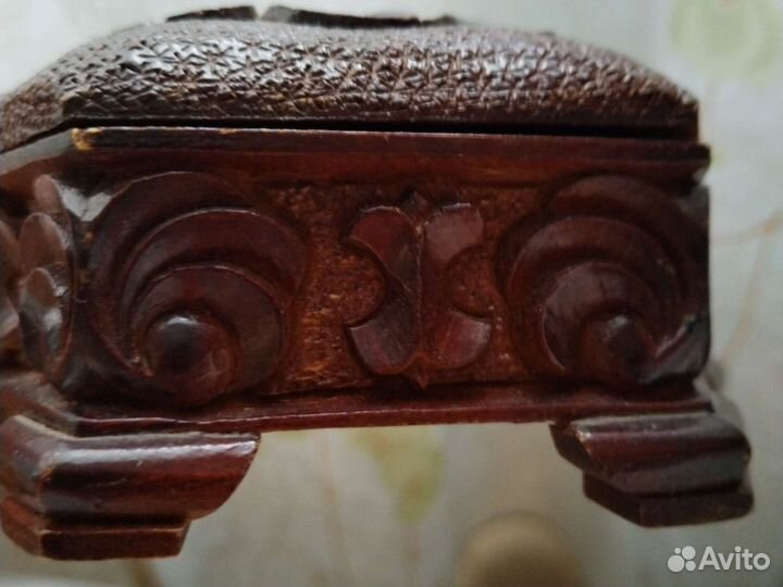 Шкатулка старинная