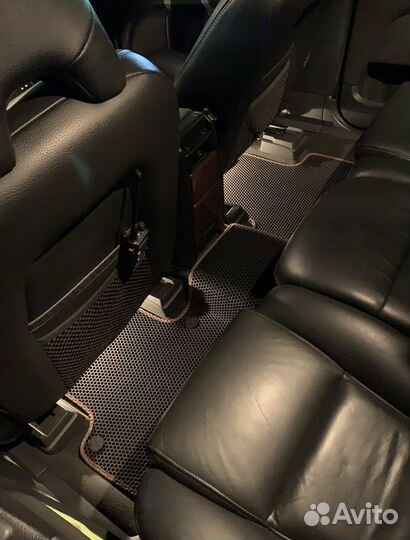 Плафон освещения салона volvo