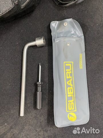 Набор инструментов Subaru чехол, отвертка, ключ