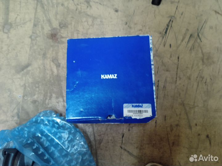 Продам насос водяной камаз 740 Евро3