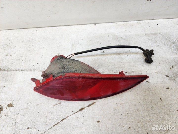 Отражатель В бампер правый Hyundai Ix35 2010